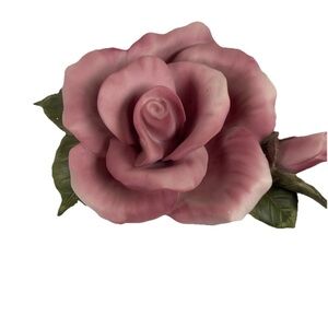 Vintage 1986 Teleflora pink rose porcelain ceramic collectible figurine-feminine